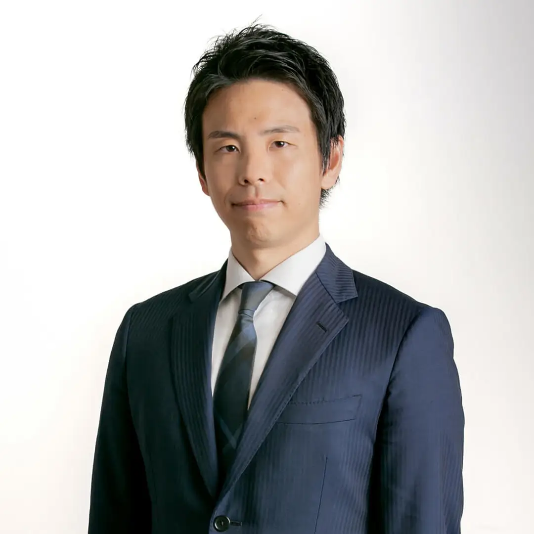 伊佐次亮介弁護士